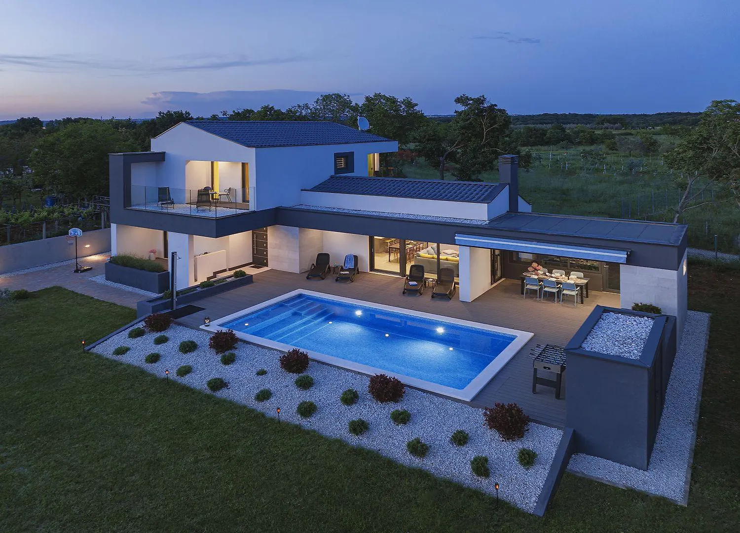 Traumhafte Villa In Valbandon Mit Aussenpool, Klima, Tischfussball Fazana