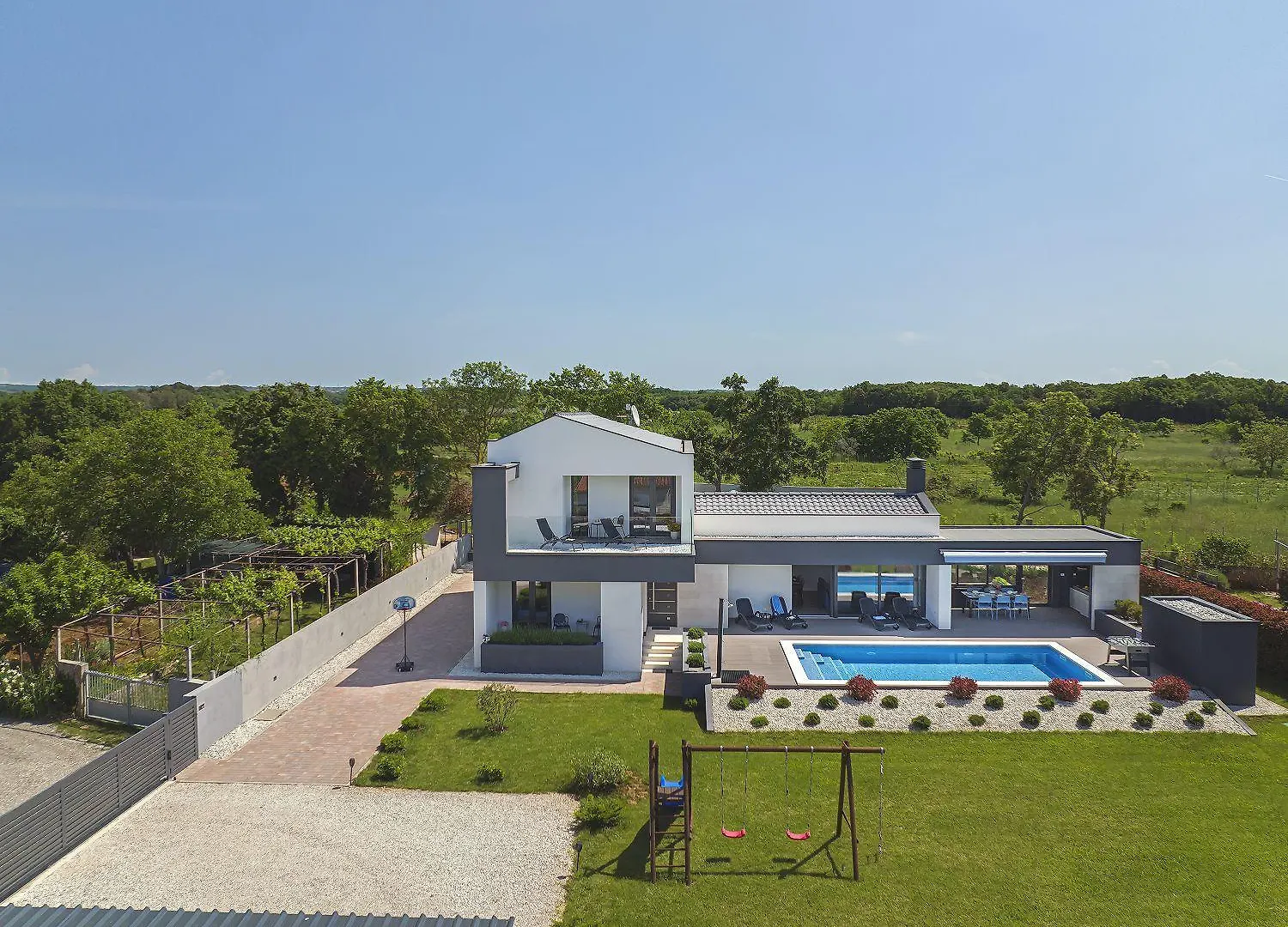 Holiday home Traumhafte Villa In Valbandon Mit Aussenpool, Klima, Tischfussball Fazana